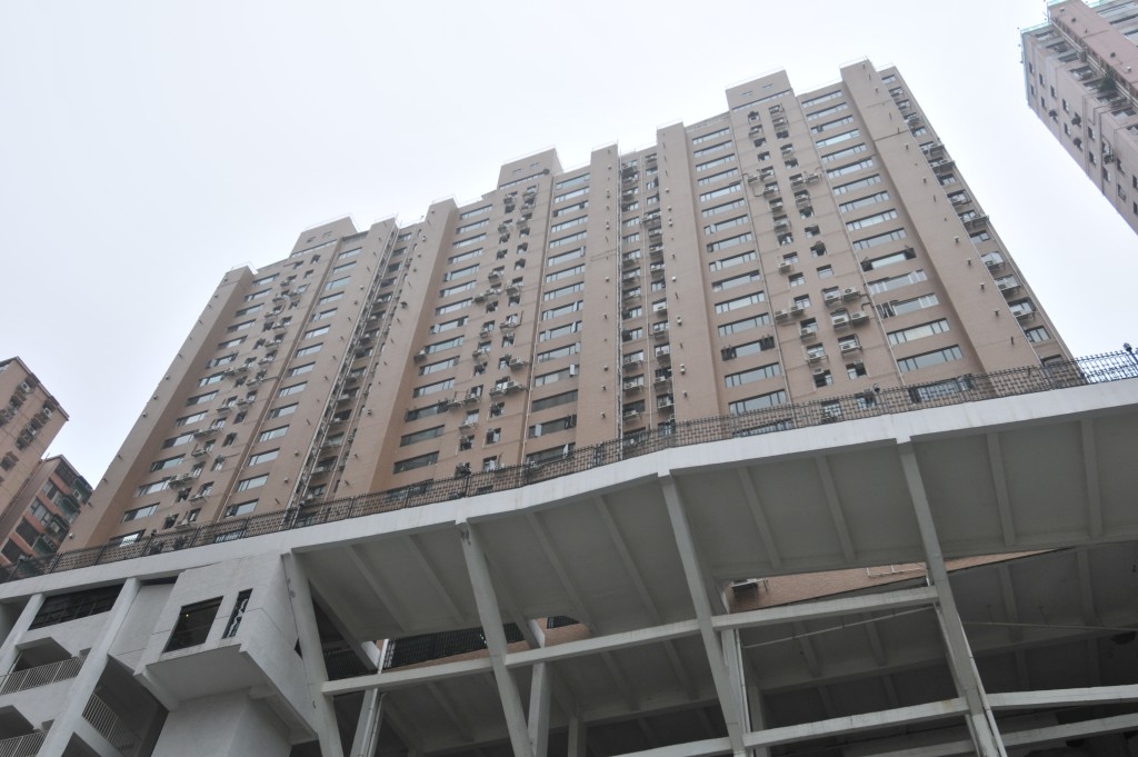 雅景臺兩房 640萬沽。