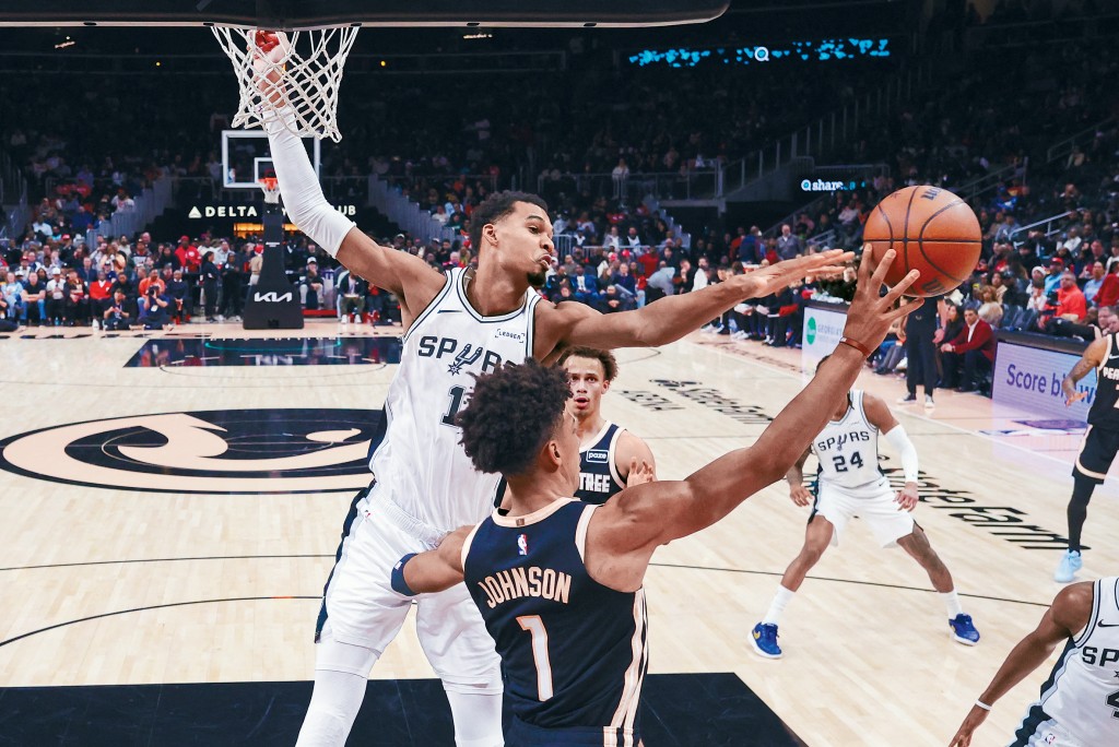 雲班耶馬連續100場封阻。