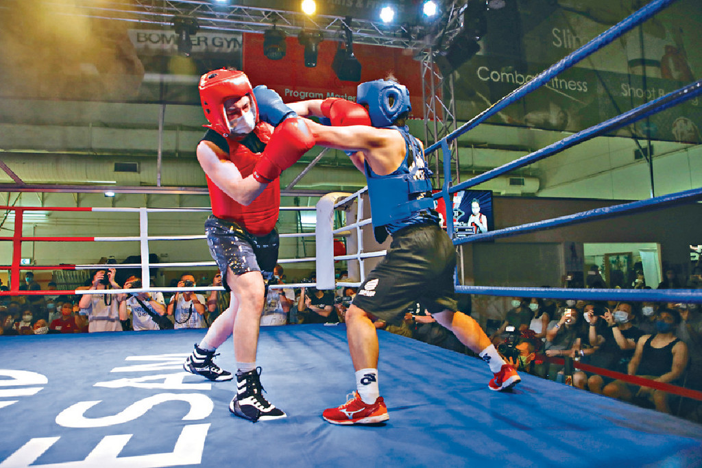 策略出擊■日前林作處男下海挑戰19歲年輕拳手，頭三回合打成平手，直到附加賽輸咗，不過，阿林話係留力策略，他對賽果好滿意。