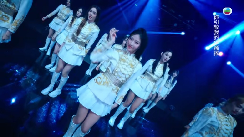 C位仲有倪樂琳。