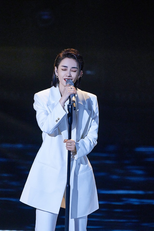 劉雅瑟最近加盟內地綜藝節目《乘風2023》,大晒歌喉。