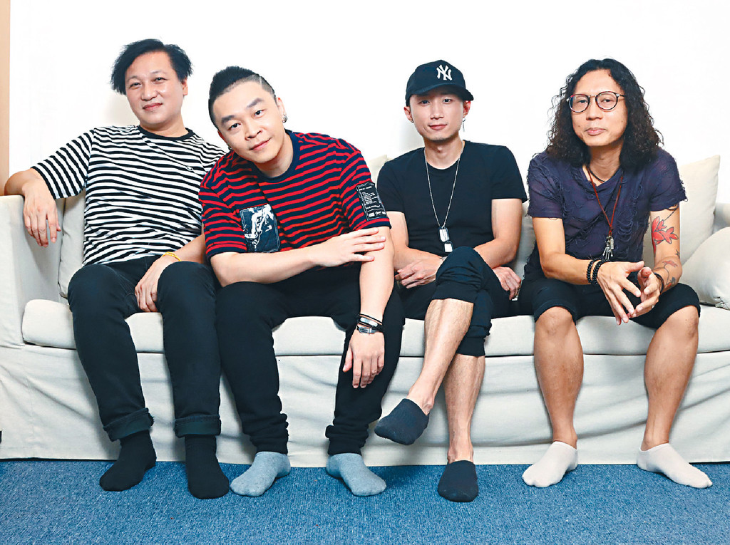 ■(左起) 藝深、阿冠、波子及Tommy，四人堅持只要努力總會有人欣賞。
