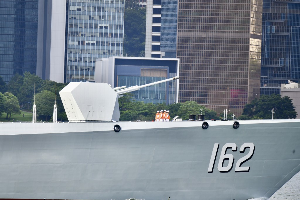 南寧艦。 南寧艦。
