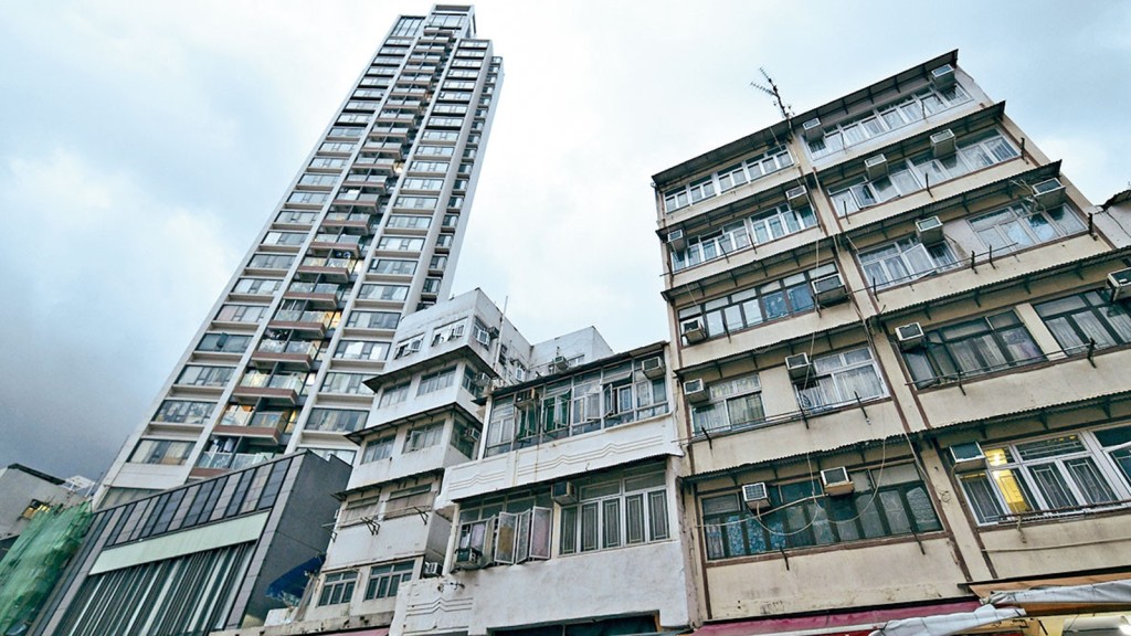 市建局於龍城區以試點模式推行「融合策略」，進行更新工作。資料圖片