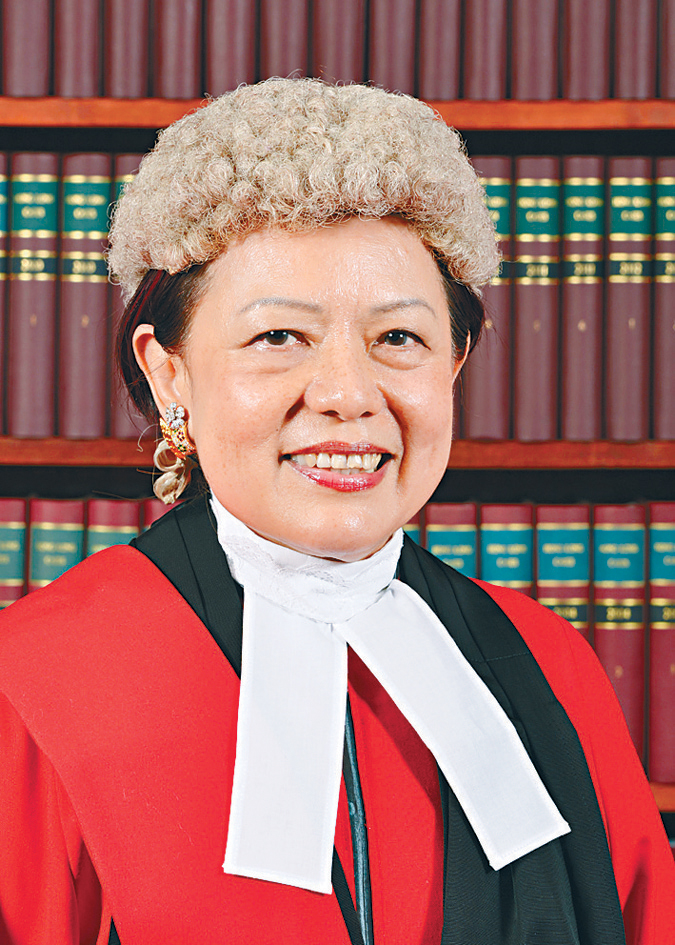 高院法官杜丽冰昨判刑时，痛斥被告行为堕落又可耻。