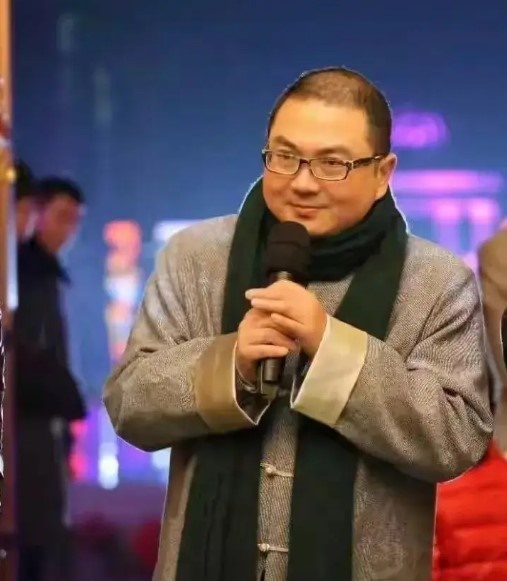 谷勇華離世遺下妻子。