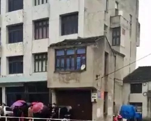 浙江瑞安市一村民在大掃除時發現疑似鄰居的屍體。網圖