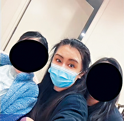 有網民幫襯王祖賢的艾灸館,並成功集郵。