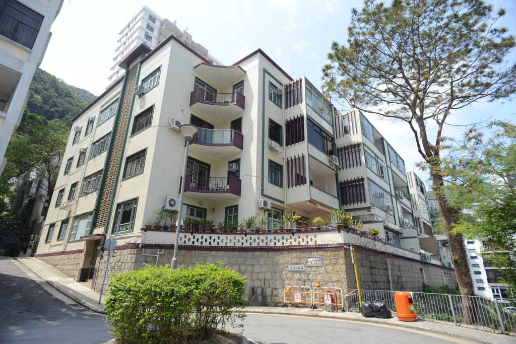 跑马地洁园高层22室，实用面积1107方呎，以月租4.3万连车位租出。