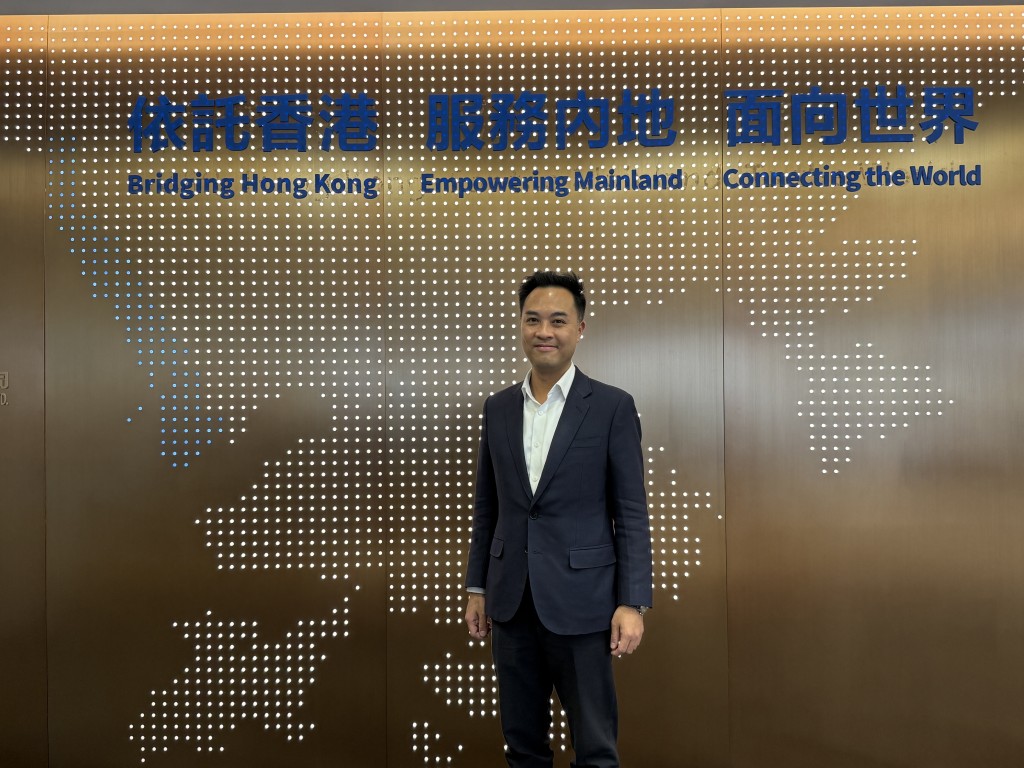 前海管理局首席港澳聯絡專家黃梓謙表示，今年主要工作包括加快推動「深港匯」雙向總部基地建設。