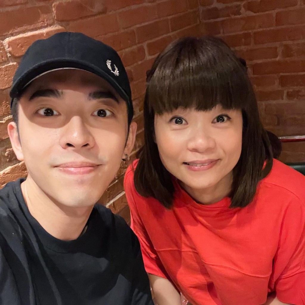 Edan「520」與小儀聚會。