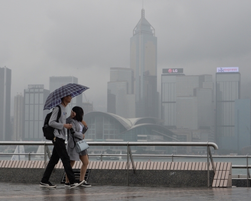 預測今日有幾陣雨。資料圖片