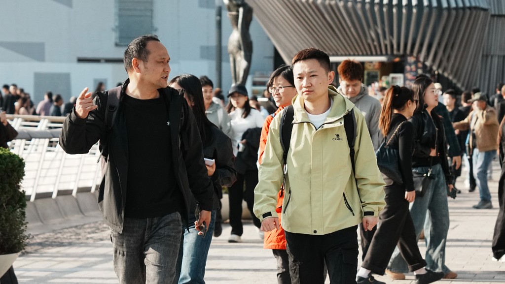 秋風起！天文台：東北季候風補充今晚抵達 周二一日跌8度 漸轉天晴乾燥