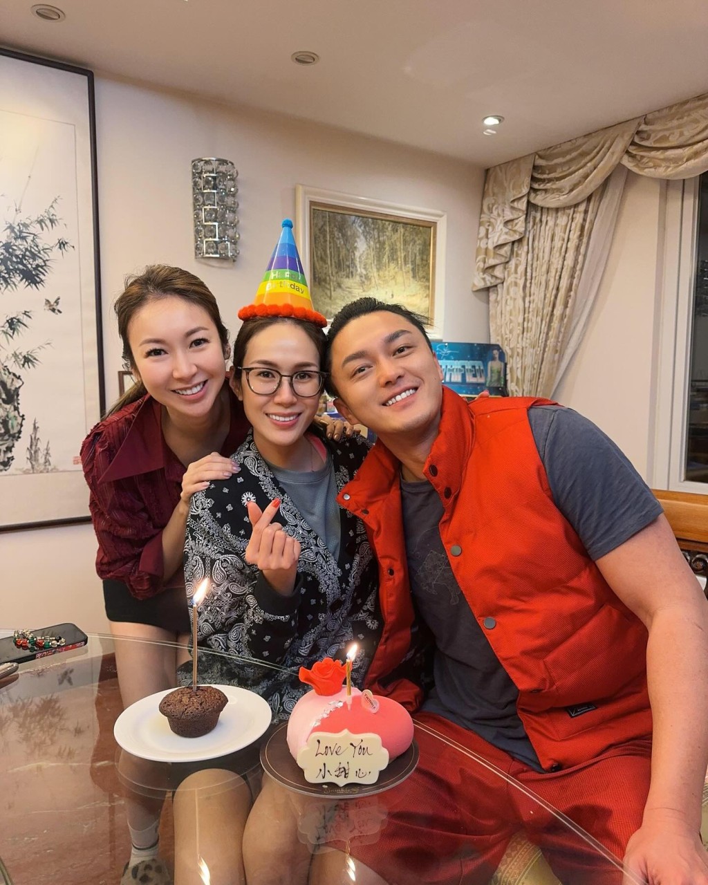 庄思敏与杨明早前为庄思明庆祝37岁生日。