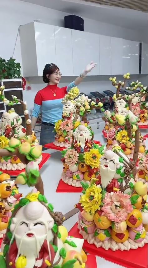 山東花餑餑造形千變，顏色艷麗，令網民讚嘆如藝術品。微博＠長春西門大官人