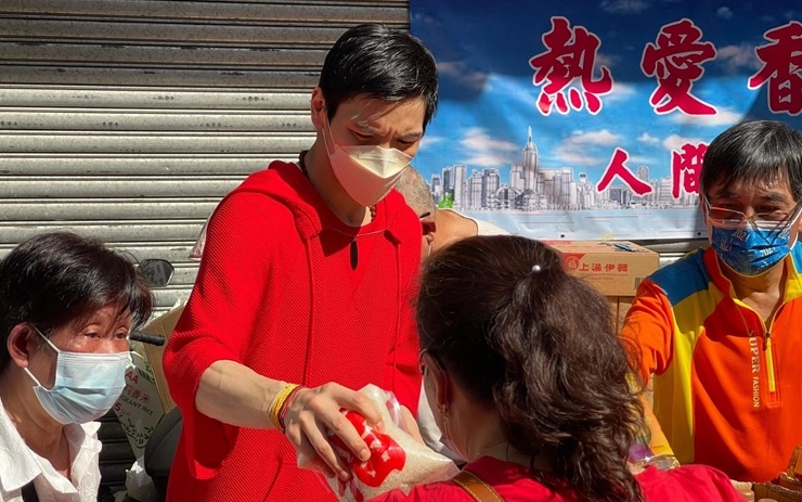向佐覺得經過過去兩年,真的有很多人需要幫助。