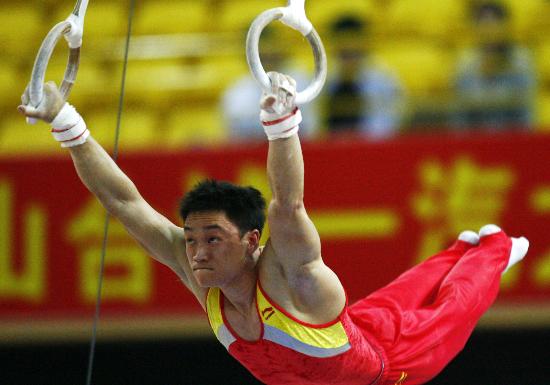 曾在2008年北京奥运会夺得体操全能金牌。（图片来源：新华社）
