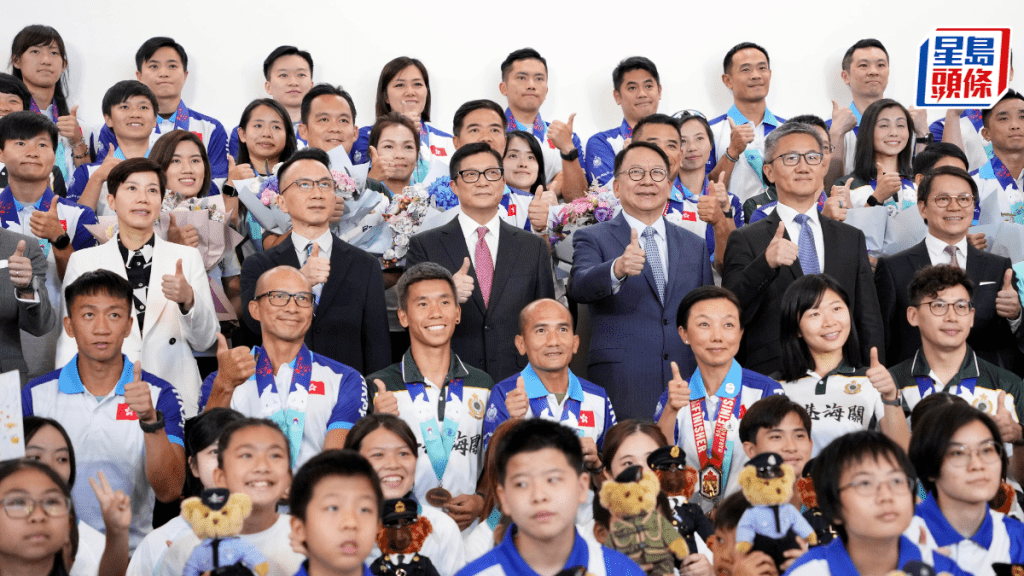 港澳办祝贺香港纪律部队夺得佳绩，并斥反中乱港分子妄图滋扰代表团参赛。苏正谦摄