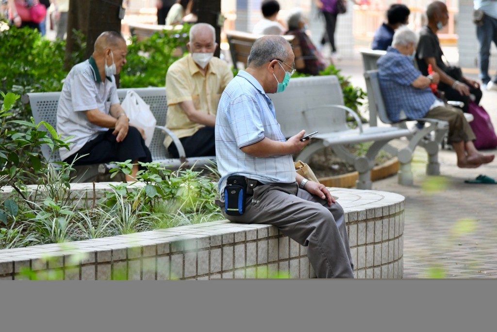 孙玉菡指照顾者专线至今一共接获超过5万个来电。资料图片