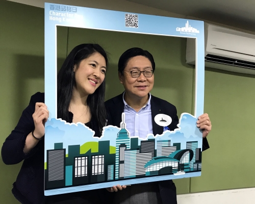 馬時亨,今日出席女兒馬露明推廣的「香港品格日」活動。