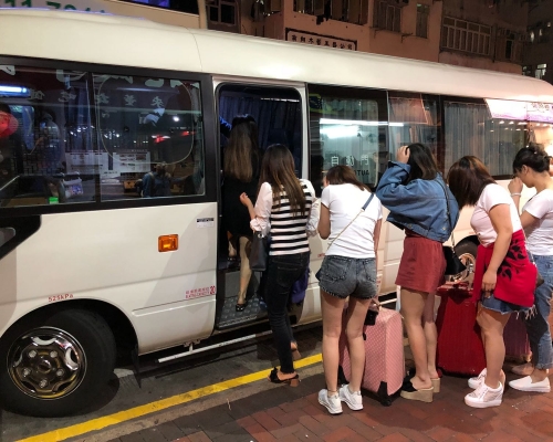 行动共拘捕28名年龄介乎20至47岁持双程证的内地女子。
