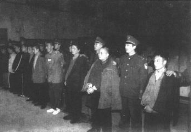 彭妙計團夥聽候宣判。 彭妙計團夥聽候宣判。