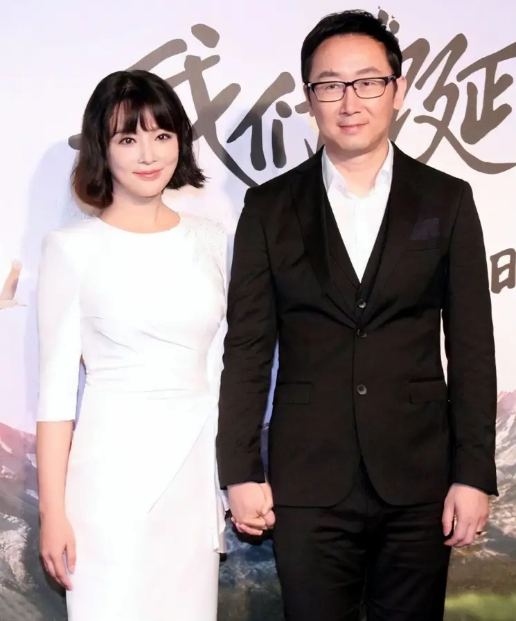 央視美女主播胡蝶和丈夫陸川。 央視美女主播胡蝶和丈夫陸川。