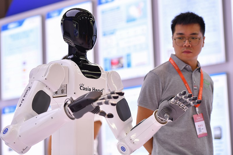 外界相信深圳的高科技成績令其取得明年APEC的舉辦權。新華社 外界相信深圳的高科技成績令其取得明年APEC的舉辦權。新華社