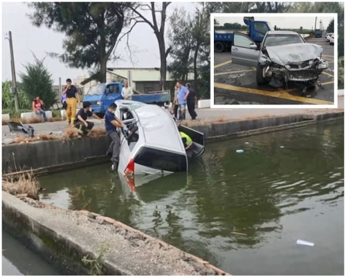 老夫婦一家的車在意外後掉進一旁的魚塭裡。網圖