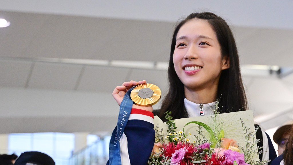 巴黎奧運女子重劍金牌得主江旻憓退役後，加入馬會出任對外事務助理經理。資料圖片