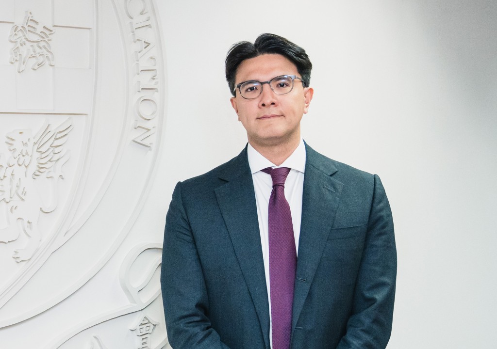 毛樂禮重申,香港是法治社會,人人應守法,但是否構成違反專業操守,無法空泛一概而論。 毛樂禮重申,香港是法治社會,人人應守法,但是否構成違反專業操守,無法空泛一概而論。