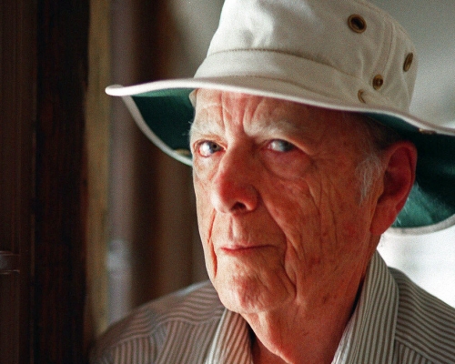 美国殿堂级小说家赫尔曼‧沃克周五与世长辞，享年103岁。 AP图片