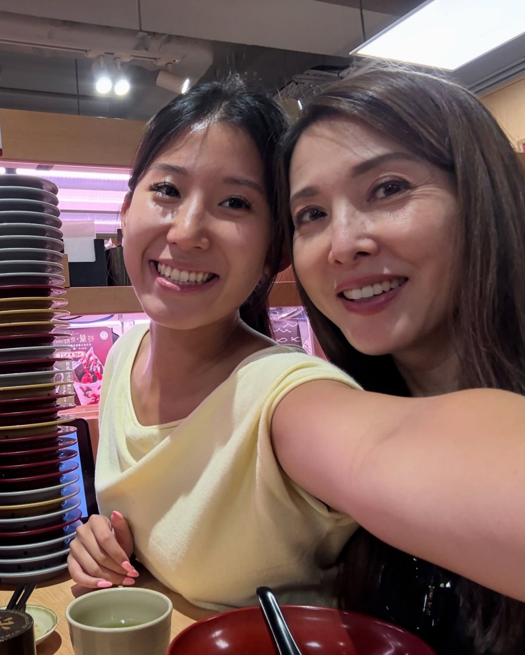 李婉華的大女Natalie現時正在美國留學攻讀碩士。
