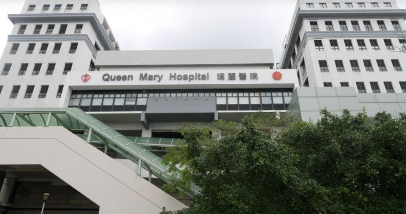 昏迷男工被送往瑪麗醫院搶救。