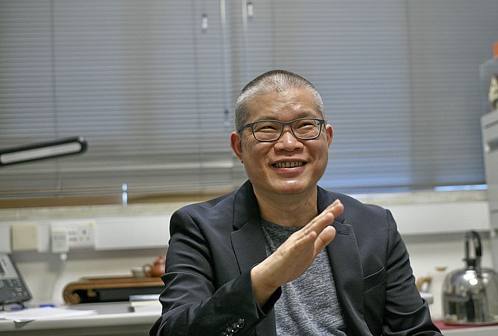 朱少璋聊到戲曲時，自然流露出興奮表情。