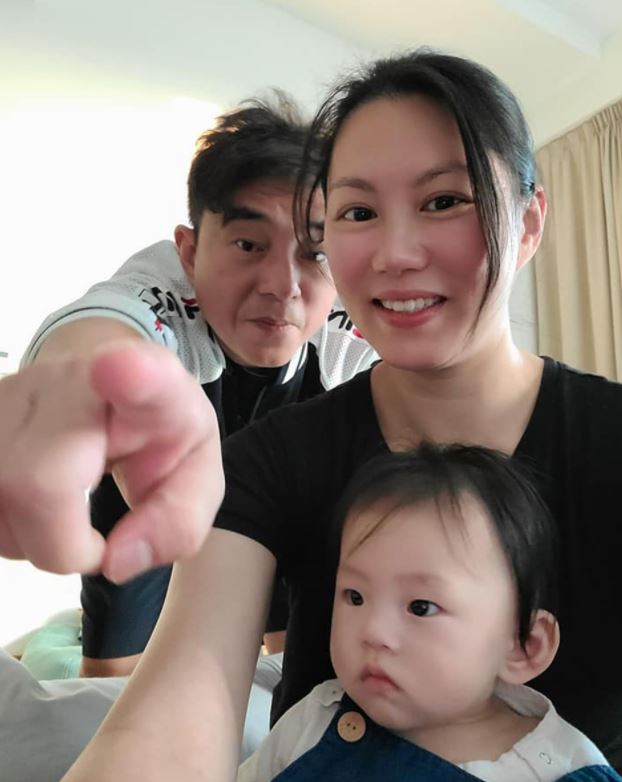 呂方去年跟商人女友伍惠寶結婚,及後誕下囡囡。
