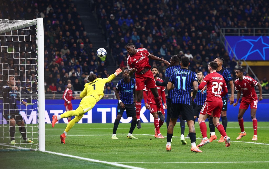 利物浦上半场32分钟食诈糊。路透社