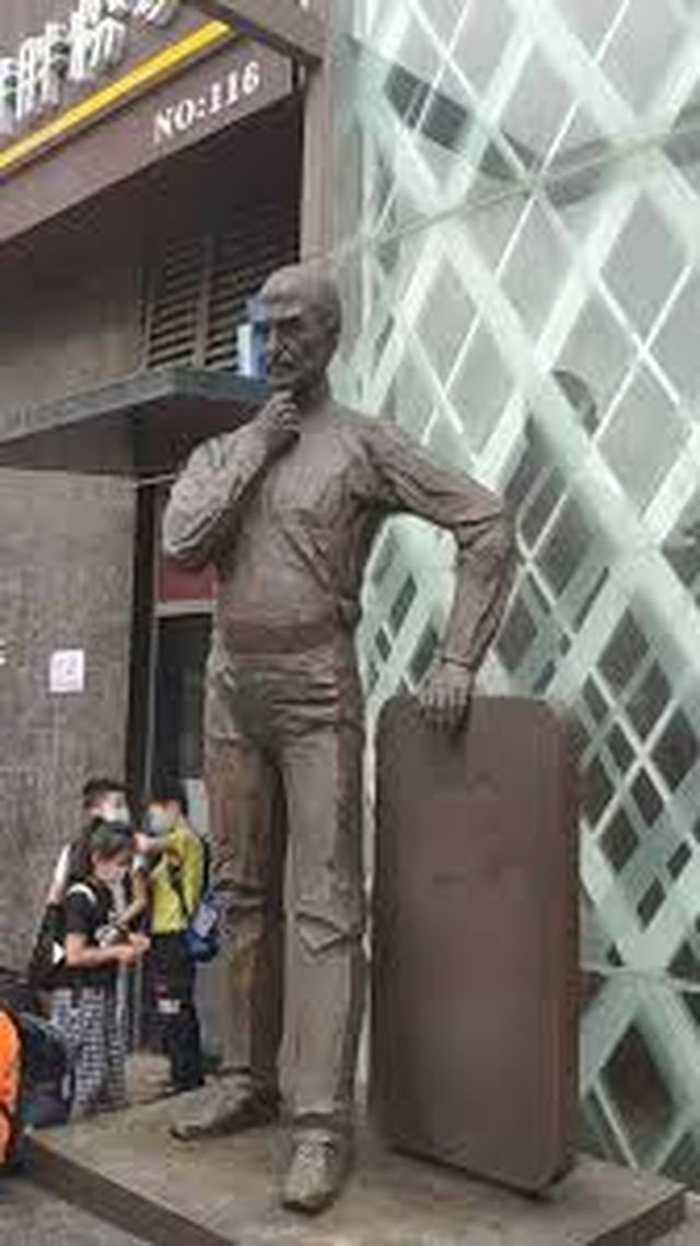 喬布斯像。網圖