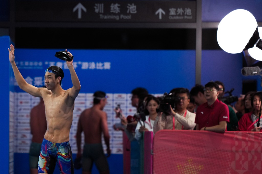 張展碩800米自由泳再奪金，收穫個人第3金。新華社