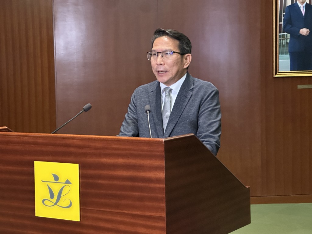 朱國強認為「強校加班」措施可能會加劇中學之間的生源競爭,造成強者越強的局面。盧嘉潁攝 朱國強認為「強校加班」措施可能會加劇中學之間的生源競爭,造成強者越強的局面。盧嘉潁攝