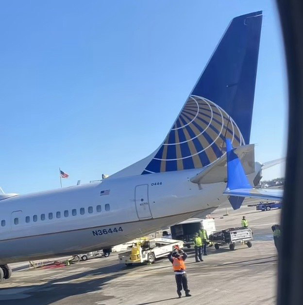 涉事航班编号2609，由洛杉矶起飞，前往波士顿洛根国际机场。 微博图
