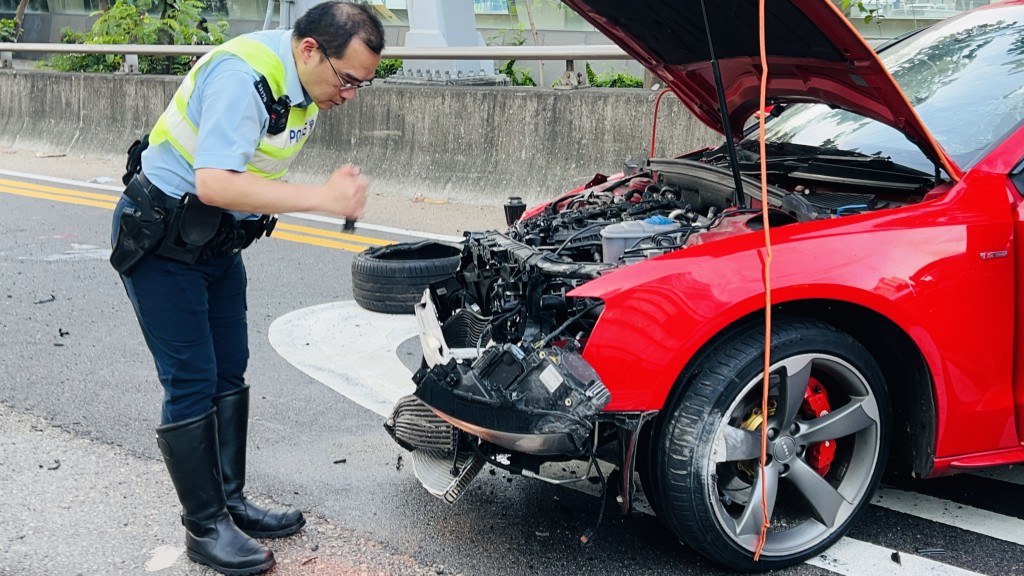 警員到場調查。