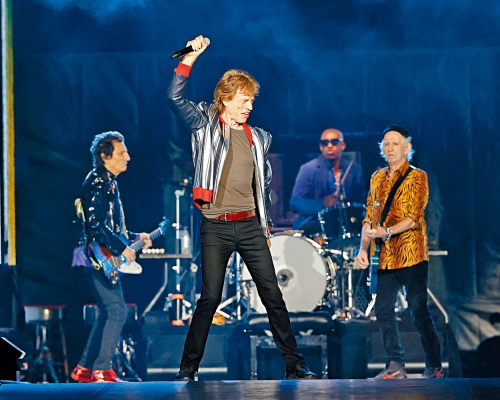 滾石樂隊周日展開美國巡唱，米積加（中）稱是首個沒有Charlie的演出。