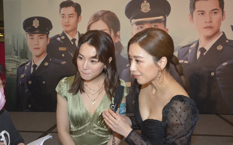 二人專注齊受訪。