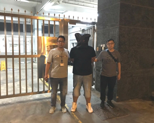 3名黑社會背景男子被捕。警方圖片