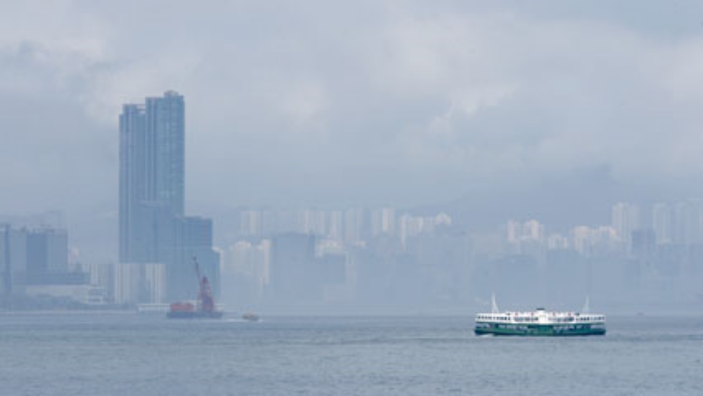 早晚沿岸有霧。資料圖片