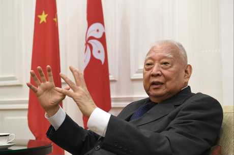 董建華逝世。 董建華逝世。