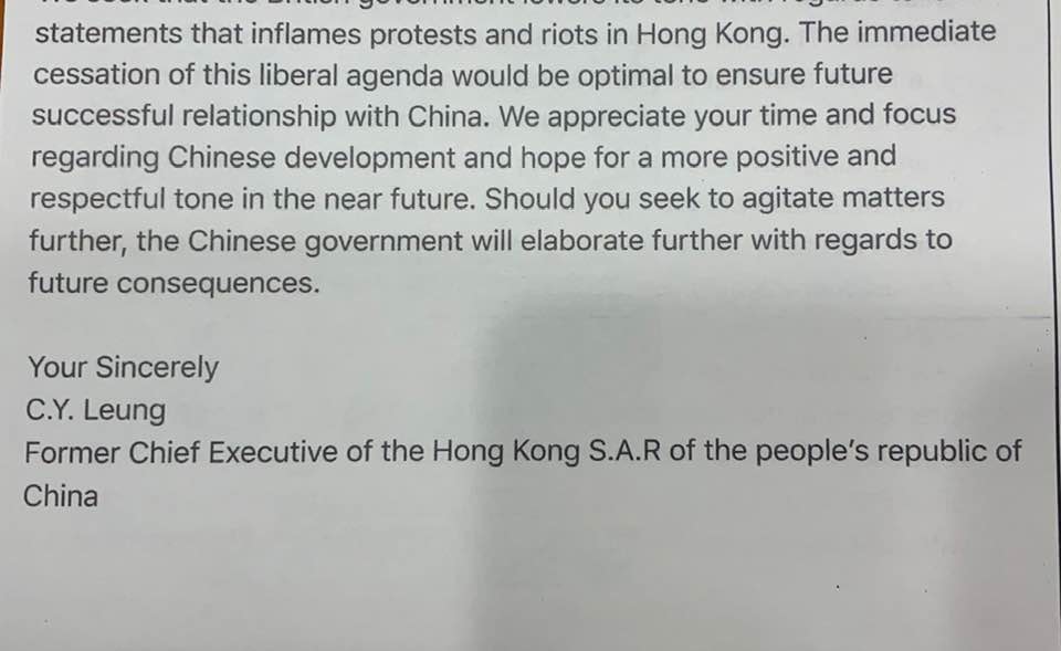 梁振英在FB貼出一封下款是其英文名簡稱「C.Y. Leung」的信件。梁振英FB圖片