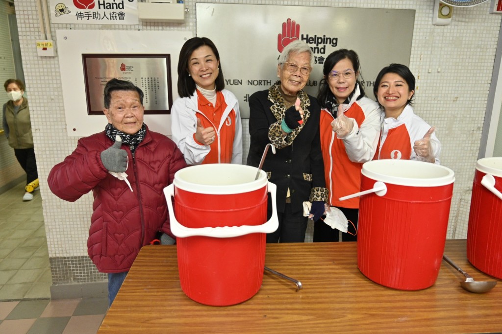 由2011年至今，「愛心暖湯行動」已為長者送上逾52000份愛心暖湯。