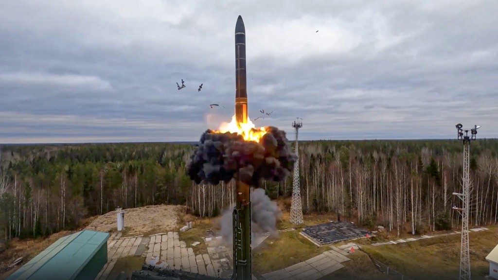 2022年10月俄羅斯進行核演練,從普列謝茨克(Plesetsk)發射場發射了一枚亞爾斯洲際彈道導彈(ICBM)。 美聯社